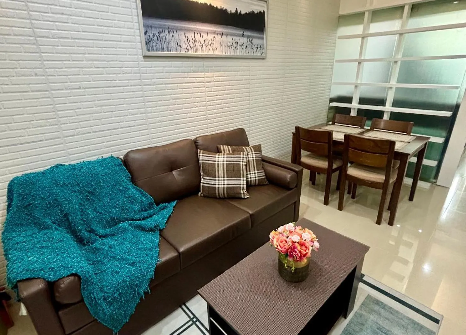 Aparthotel White House Staycation By Trixie Datiles Manila